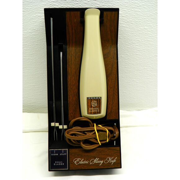 Vintage General Electric Slicing Electric Knife  Tested & Works - Picture 2 of 5